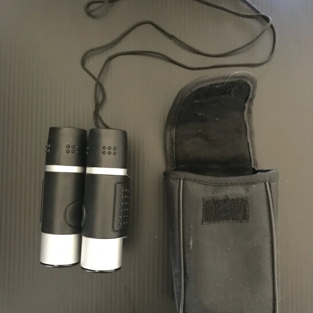 Binoculars, portable